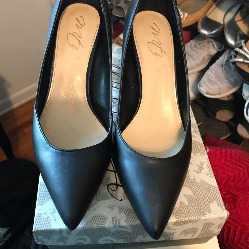 Shoes - Picture 9 of 16